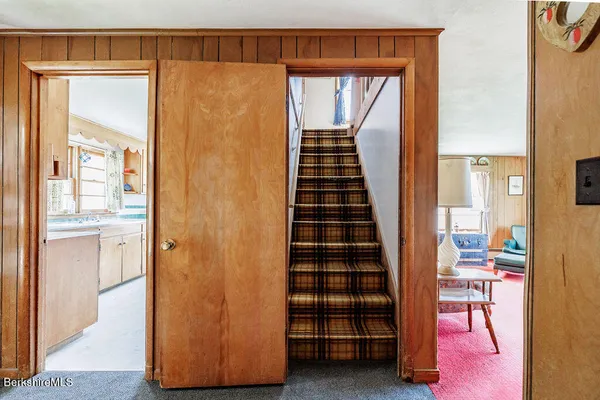 $1,295,000 | 45 Swamp Road, West Stockbridge, MA 01266