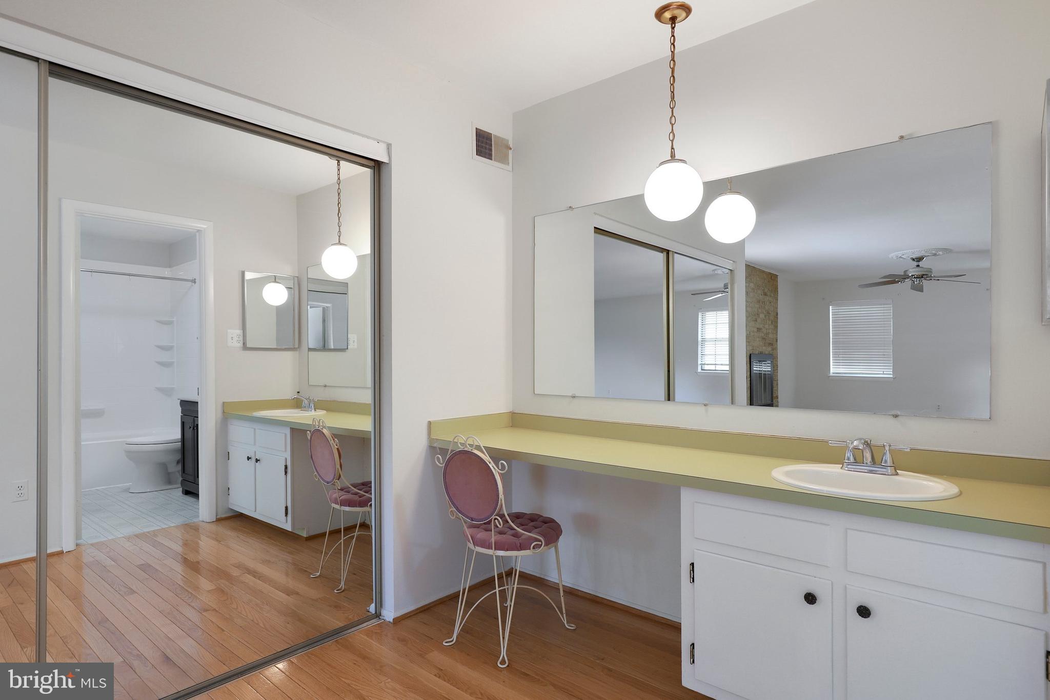 9501 Scorpio Lane Burke, VA 22015 - Photo 18 of 42