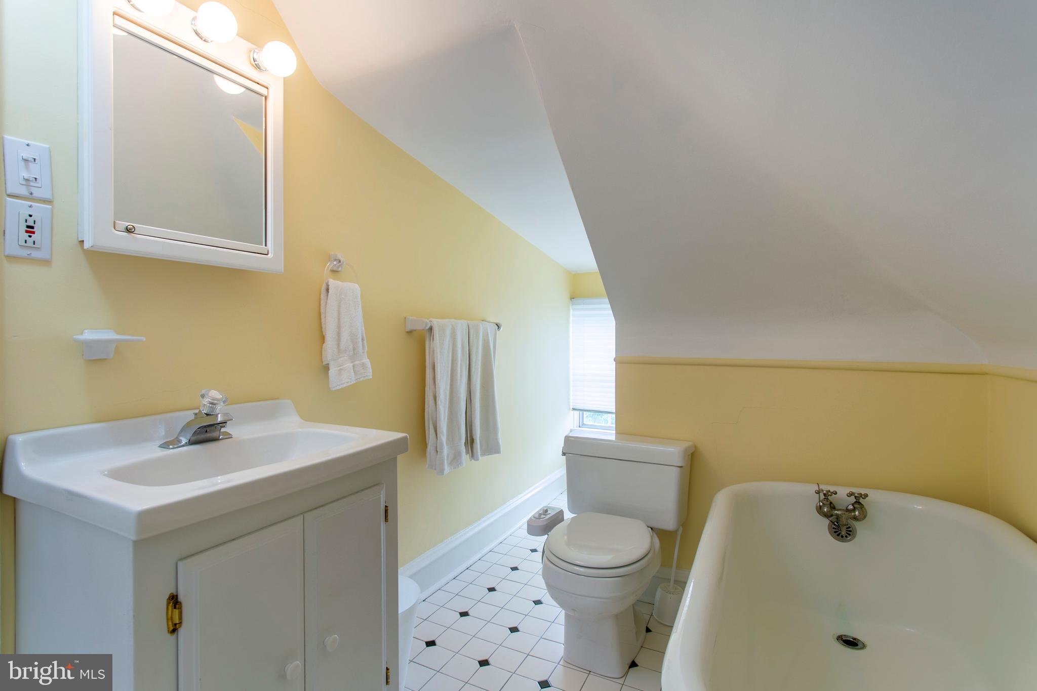320 Wister Road Wynnewood, PA 19096 - Photo 19 of 26 Gallery Image 19