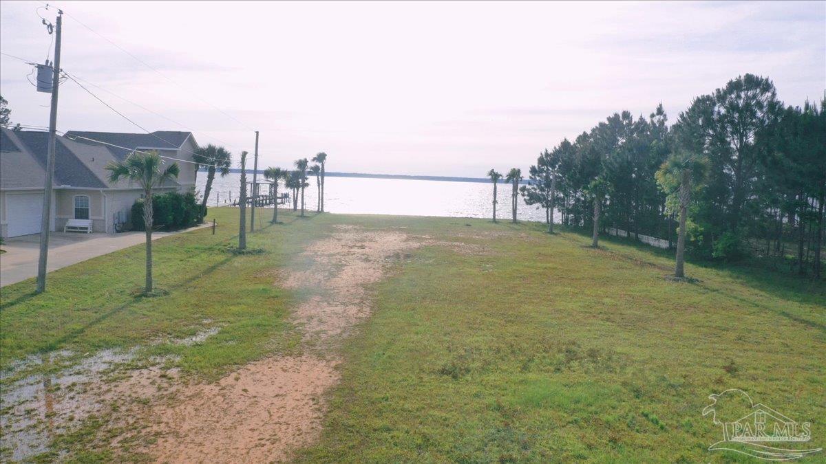 1039 Pearson Road Milton, FL 32583 - Photo 9 of 17