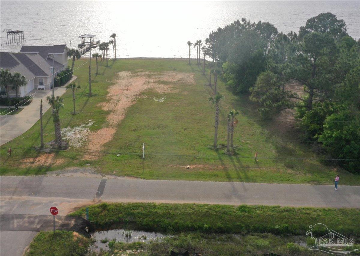 1039 Pearson Road Milton, FL 32583 - Photo 10 of 17