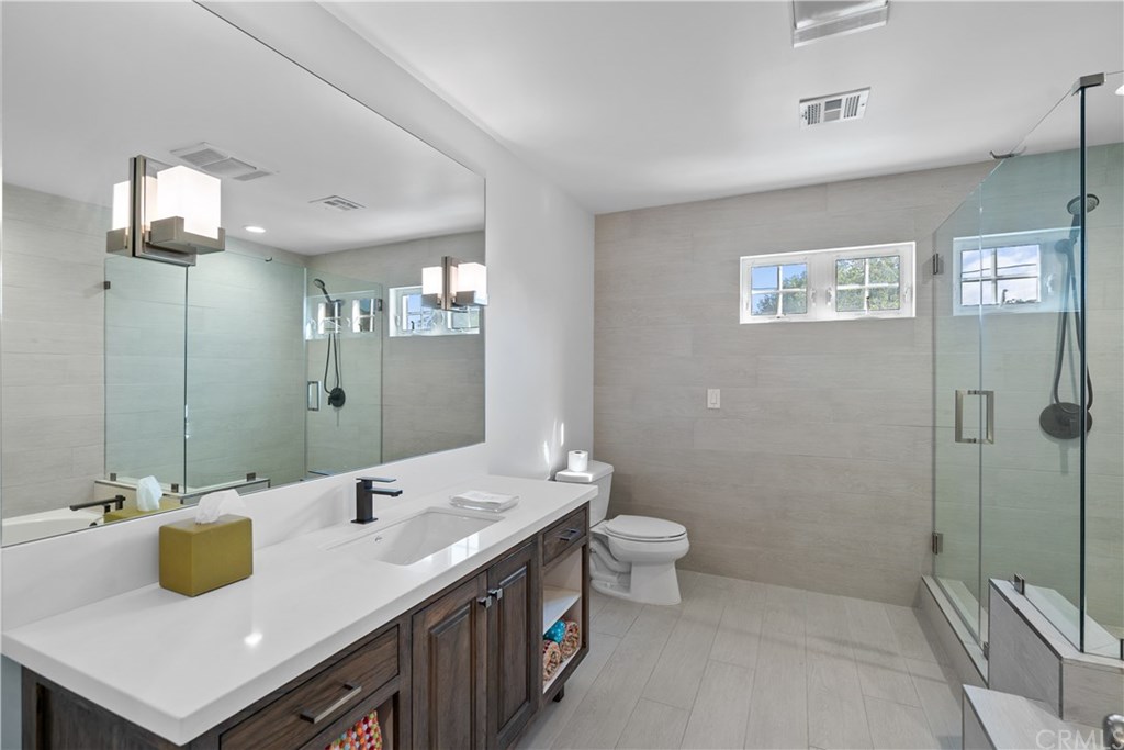 518 Amherst Drive Burbank, CA 91504 - Photo 39 of 52