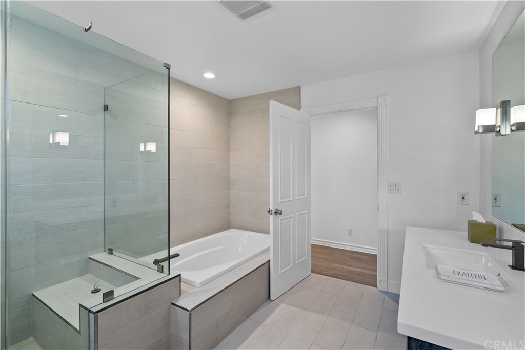 518 Amherst Drive Burbank, CA 91504 - Photo 40 of 52