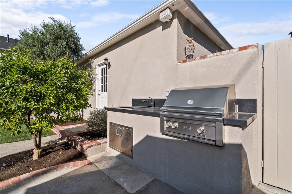 518 Amherst Drive Burbank, CA 91504 - Photo 49 of 52