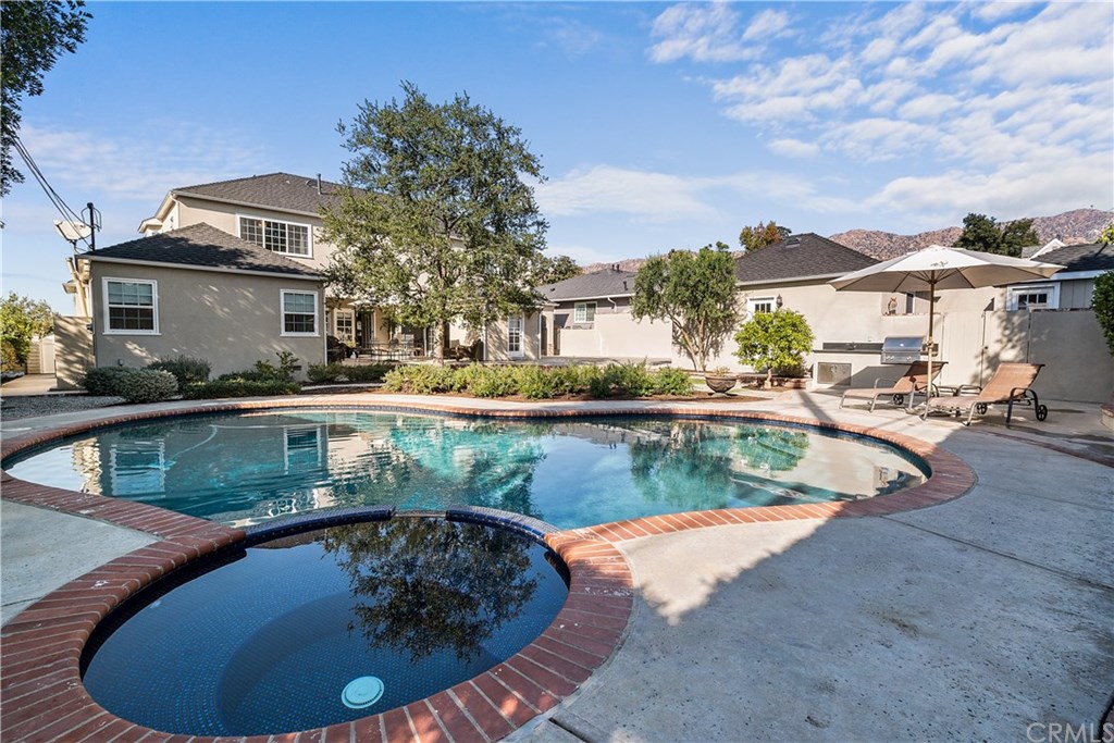 518 Amherst Drive Burbank, CA 91504 - Photo 51 of 52