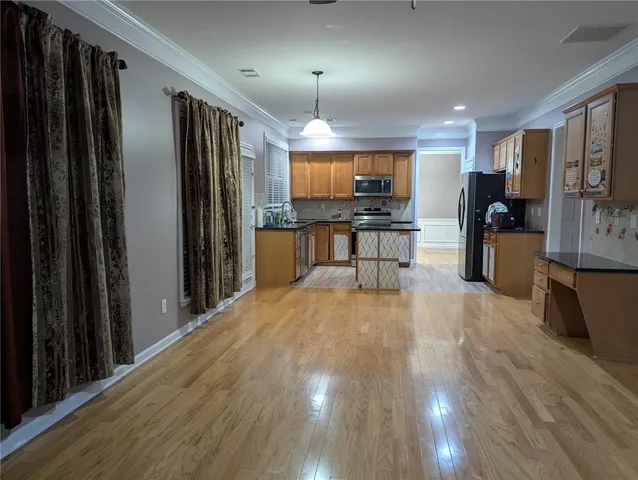 $3,000 | 815 Earlham Drive, Suwanee, GA 30024