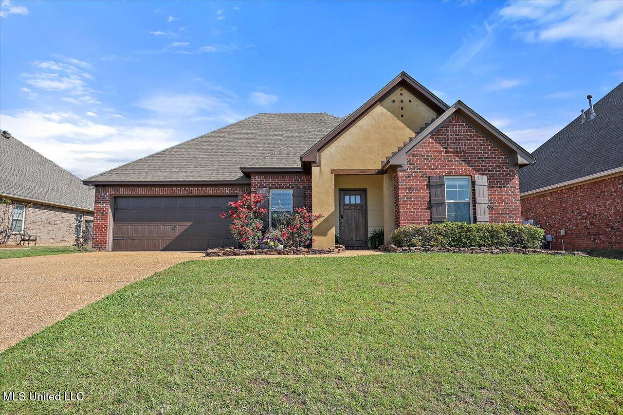 01-1004 Abundance Pl