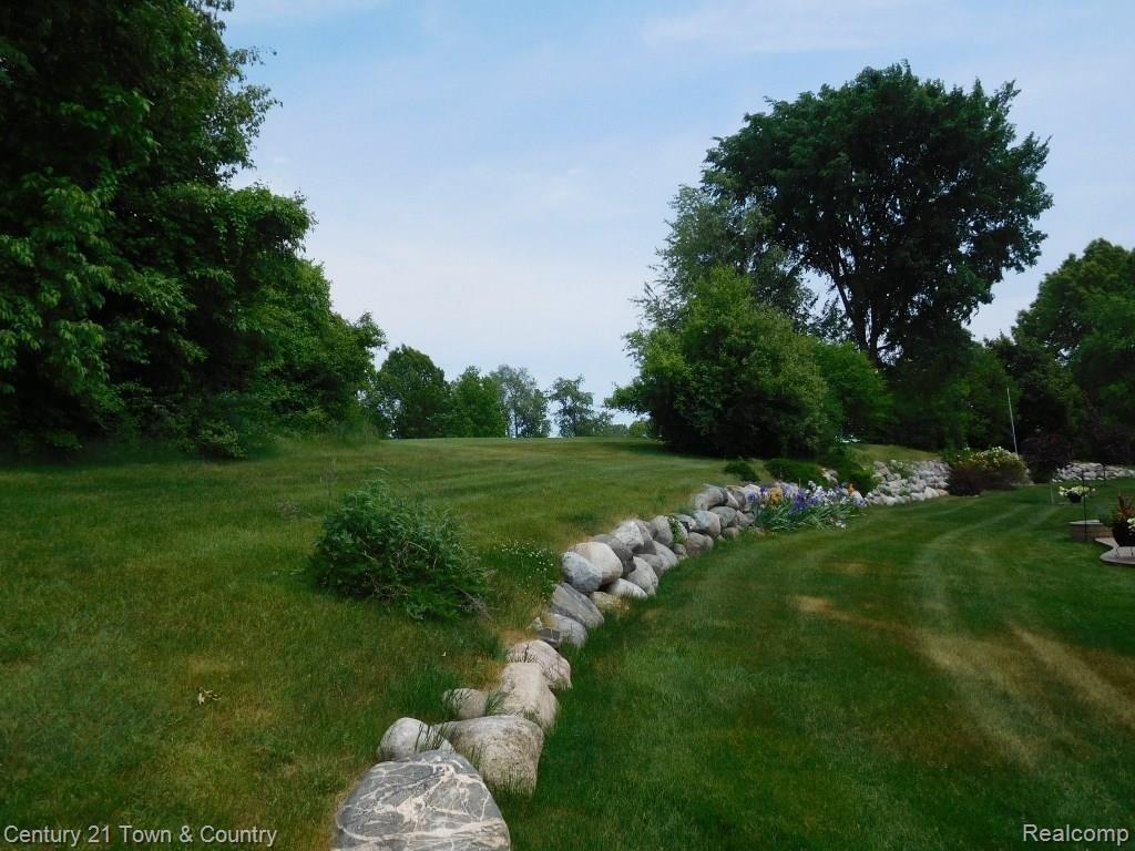 4675 Oakhurst Ridge Road, Unit 235 Clarkston, MI 48348 - Photo 46 of 46 47.JPG