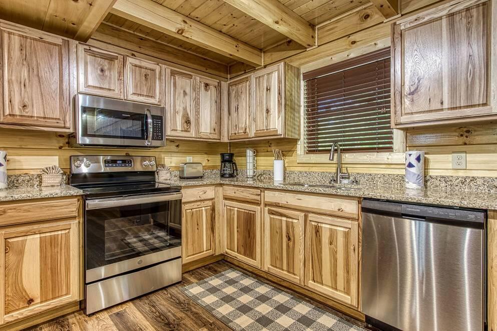 809 String Run Way Pigeon Forge, TN 37863 - Photo 18 of 54 19898