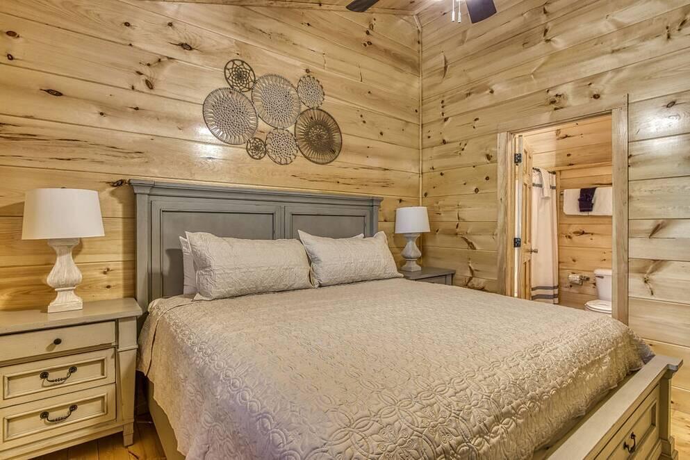 809 String Run Way Pigeon Forge, TN 37863 - Photo 33 of 54 19915