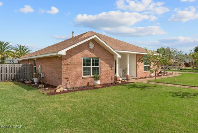 $598,000 | 1107 College Boulevard North, Lynn Haven, FL 32444