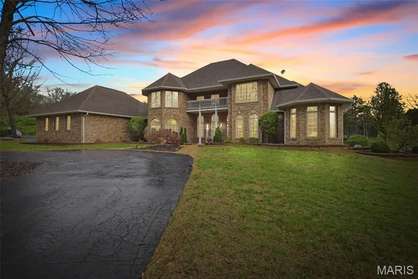 $900,000 | 3045 Cedar Falls Road, Bonne Terre, MO 63628