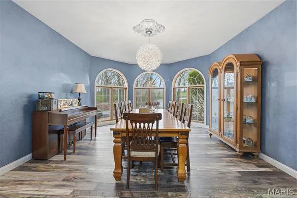$900,000 | 3045 Cedar Falls Road, Bonne Terre, MO 63628