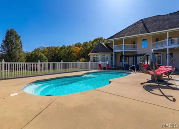 $900,000 | 3045 Cedar Falls Road, Bonne Terre, MO 63628