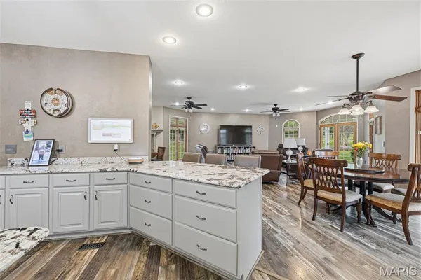 $900,000 | 3045 Cedar Falls Road, Bonne Terre, MO 63628