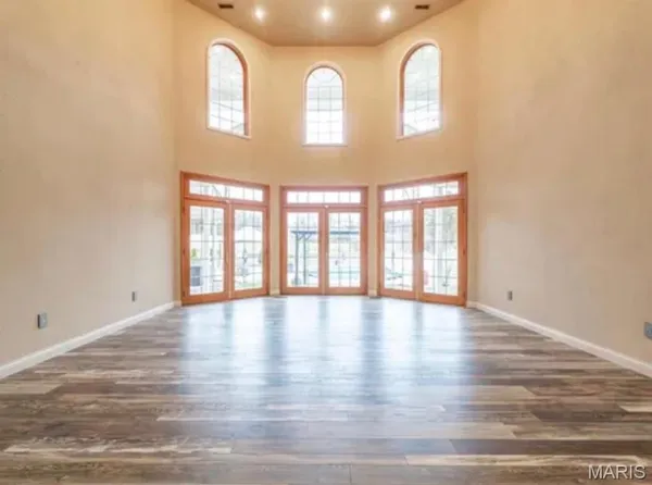 $900,000 | 3045 Cedar Falls Road, Bonne Terre, MO 63628