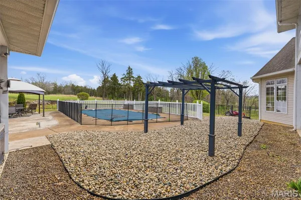 $900,000 | 3045 Cedar Falls Road, Bonne Terre, MO 63628
