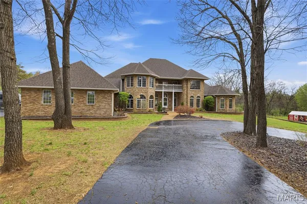$900,000 | 3045 Cedar Falls Road, Bonne Terre, MO 63628