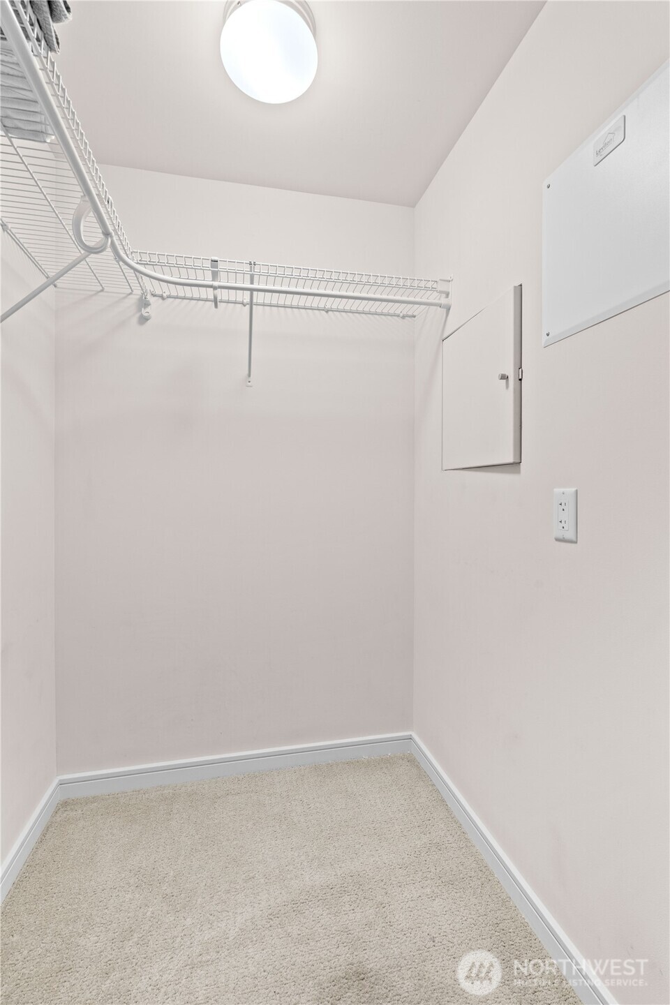 819 Virginia Street, Unit 1408 Seattle, WA 98101 - Photo 16 of 39 a view of small space