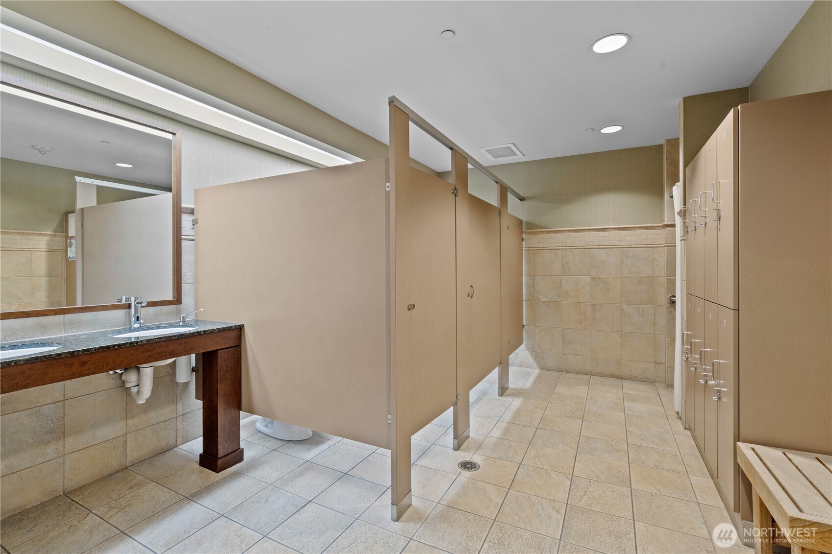 819 Virginia Street, Unit 1408 Seattle, WA 98101 - Photo 27 of 39