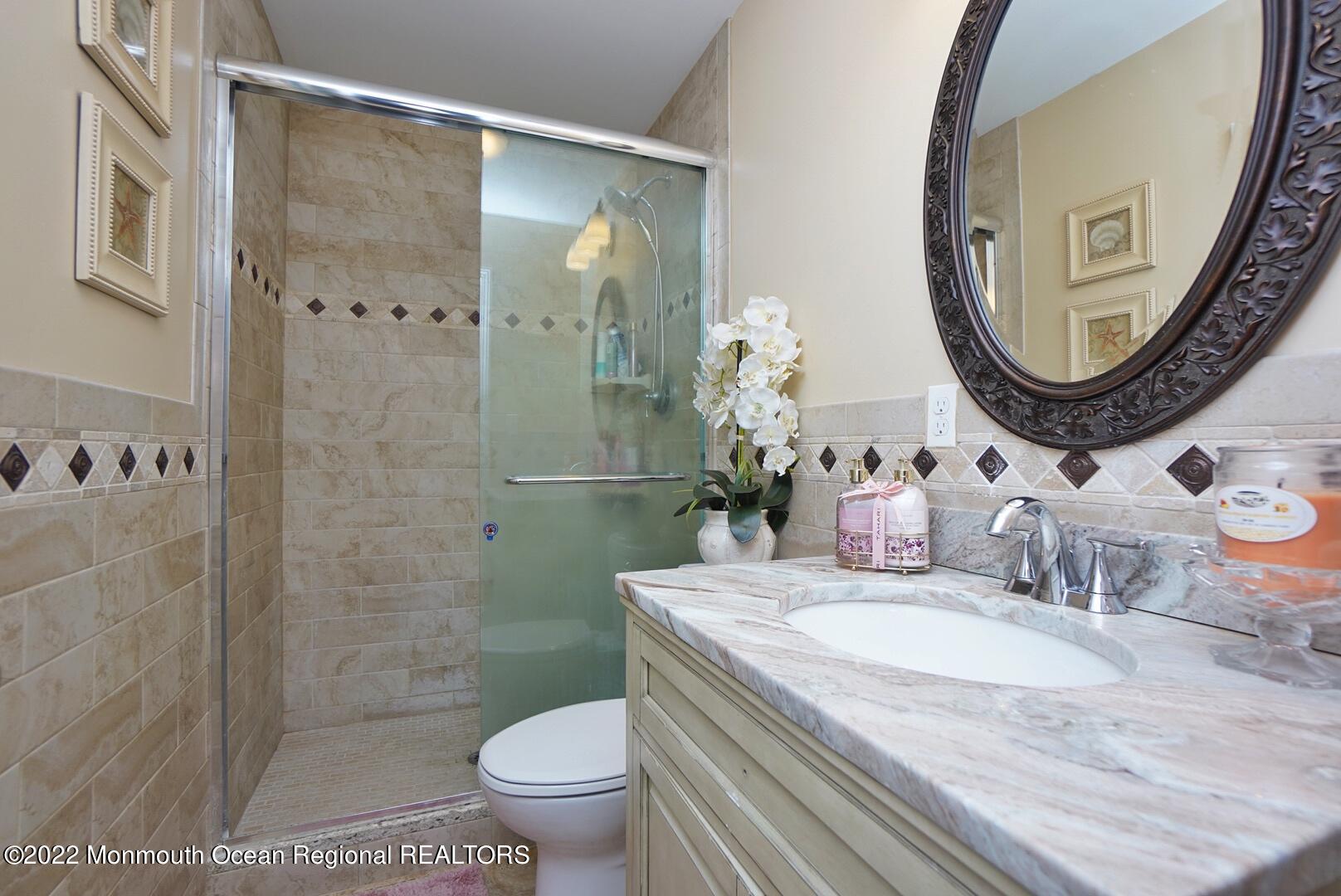 586 Lloyd Road Aberdeen, NJ 07747 - Photo 25 of 35 Master Bathroom