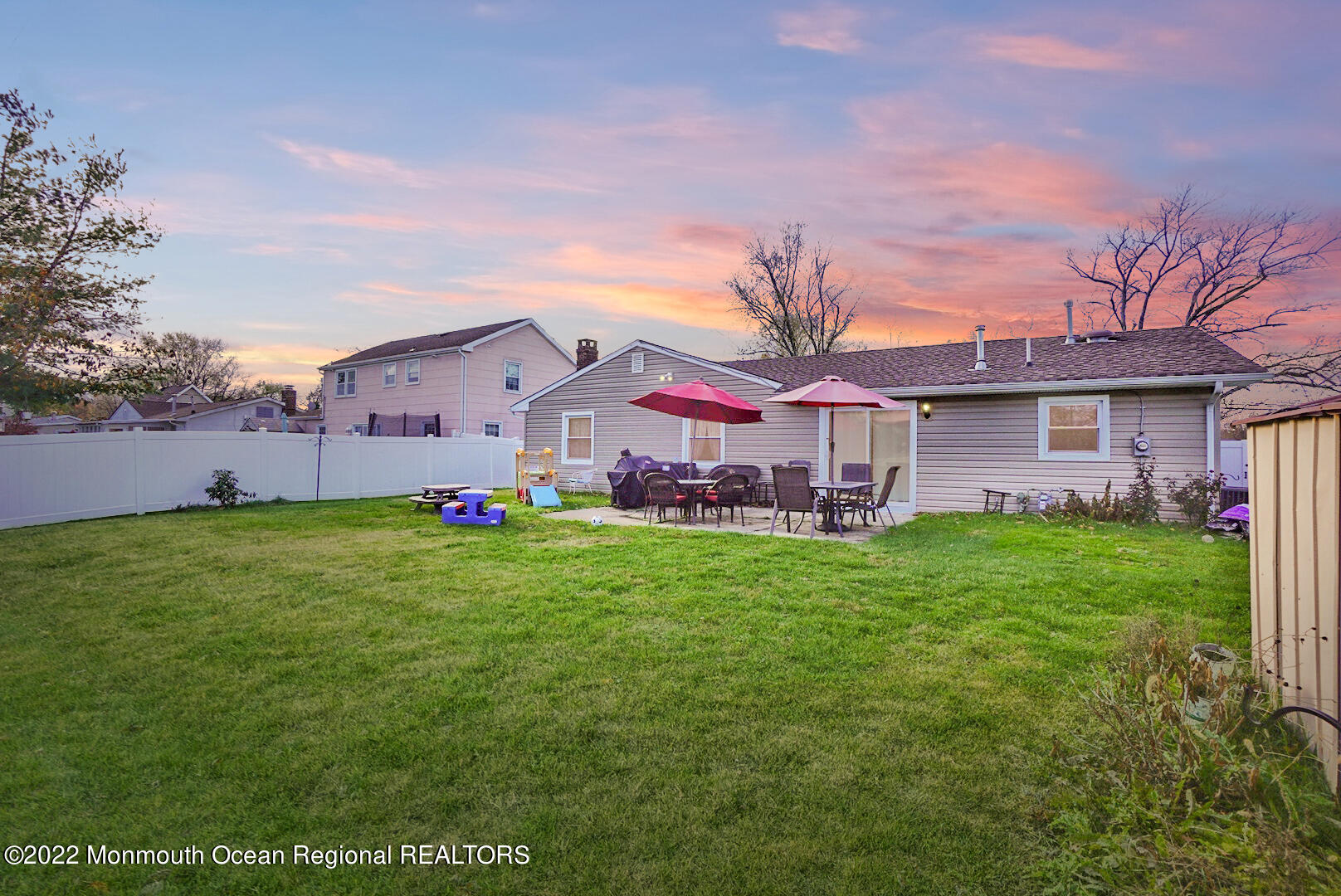 586 Lloyd Road Aberdeen, NJ 07747 - Photo 35 of 35 Back Twilight