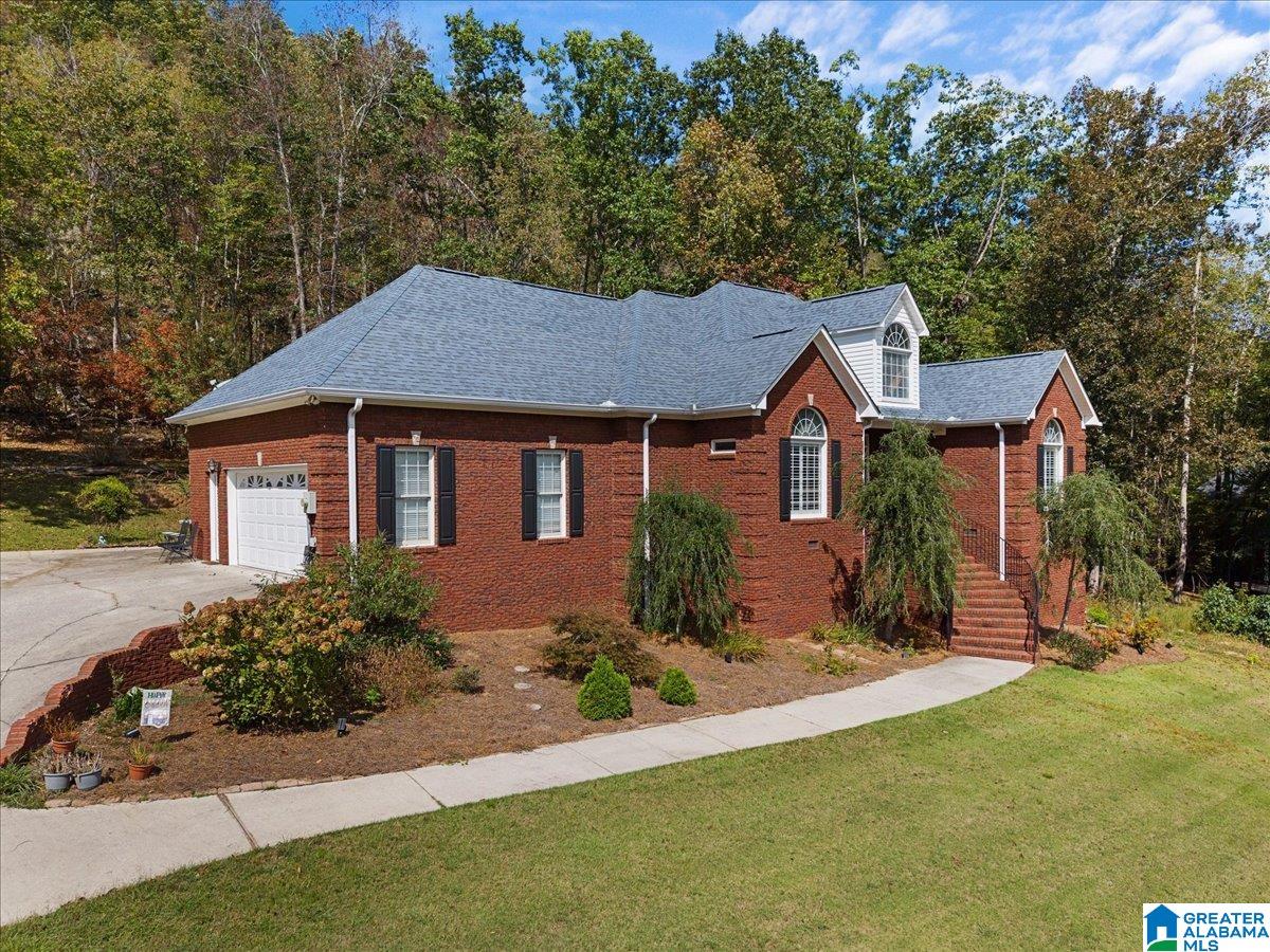 200 Quail Ridge Road Oneonta, AL 35121 - Photo 4 of 33