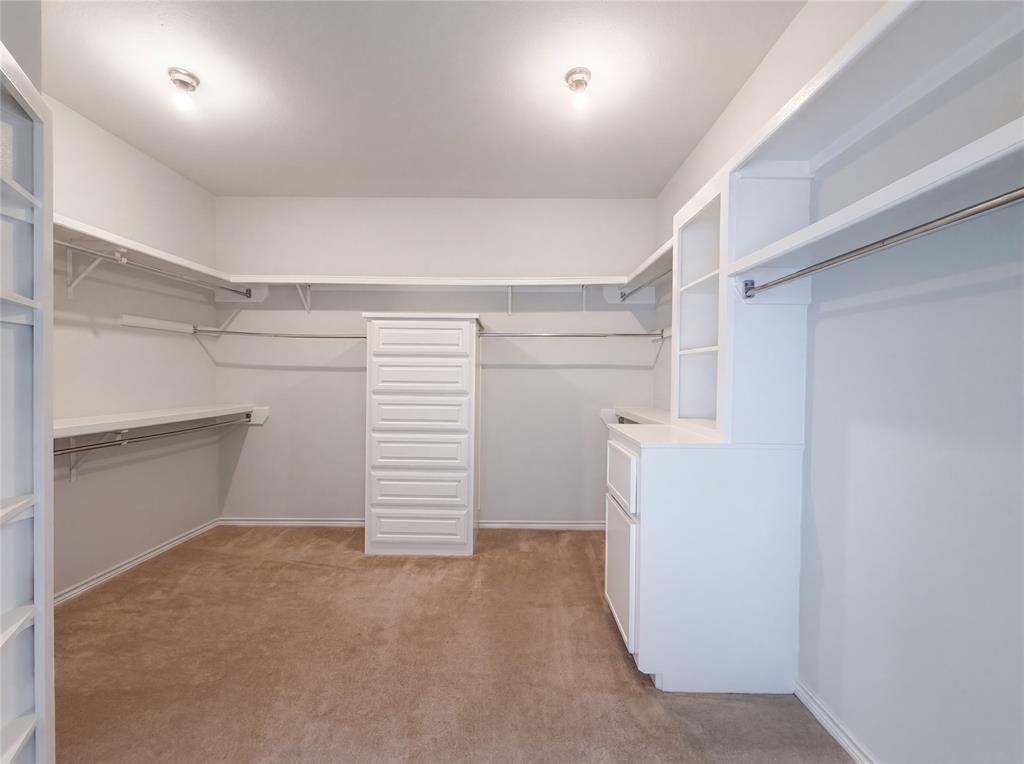2405 Castle Rock Road Arlington, TX 76006 - Photo 16 of 28