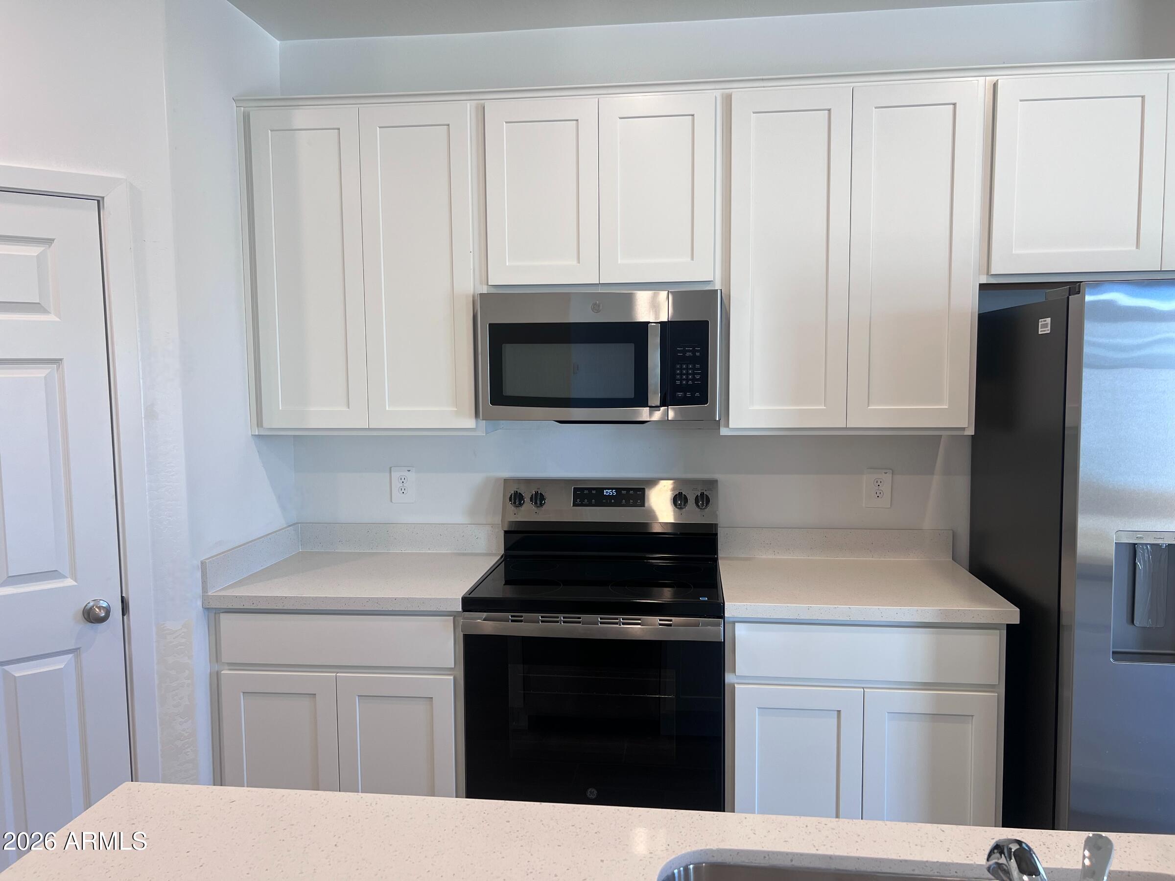 9532 West Gaby Road Tolleson, AZ 85353 - Photo 4 of 13 003 Kitchen