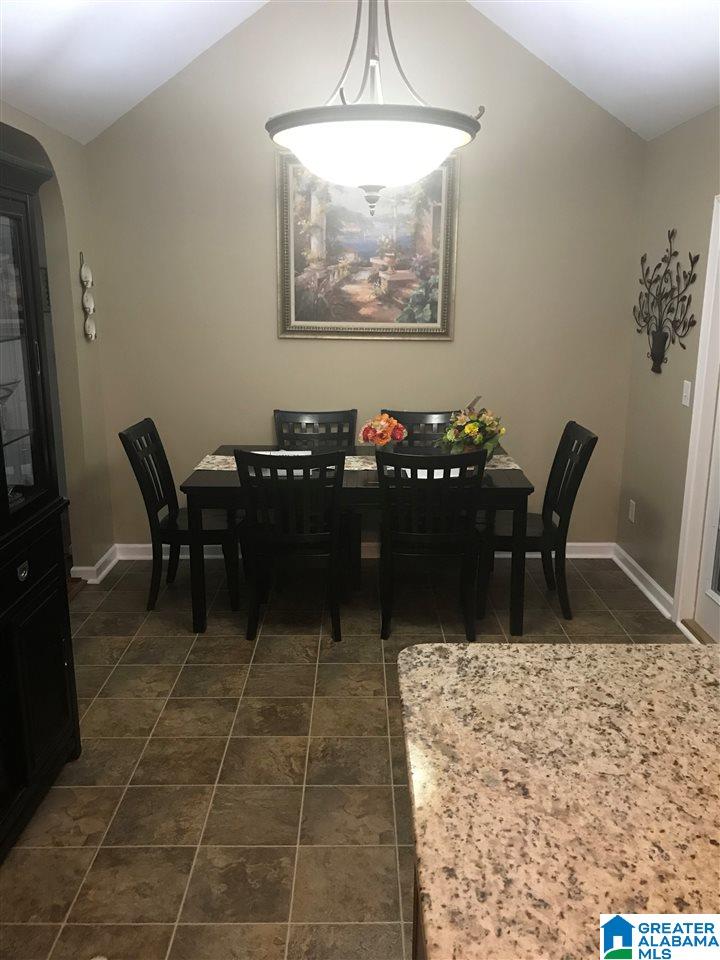 221 Silverstone Lane Alabaster, AL 35007 - Photo 4 of 26