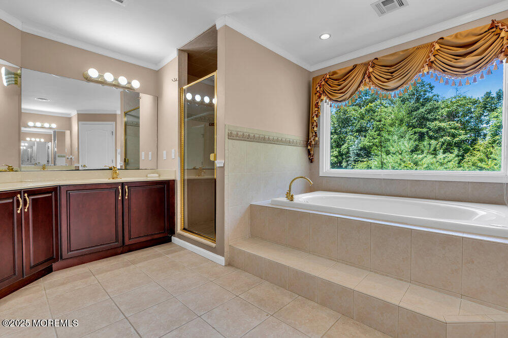 1721 Azure Drive Neptune, NJ 07753 - Photo 61 of 95 069_dsc03396_388