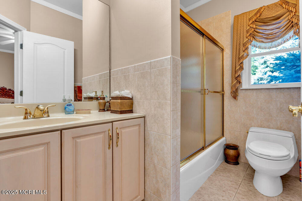 1721 Azure Drive Neptune, NJ 07753 - Photo 69 of 95 045_dsc03271_565