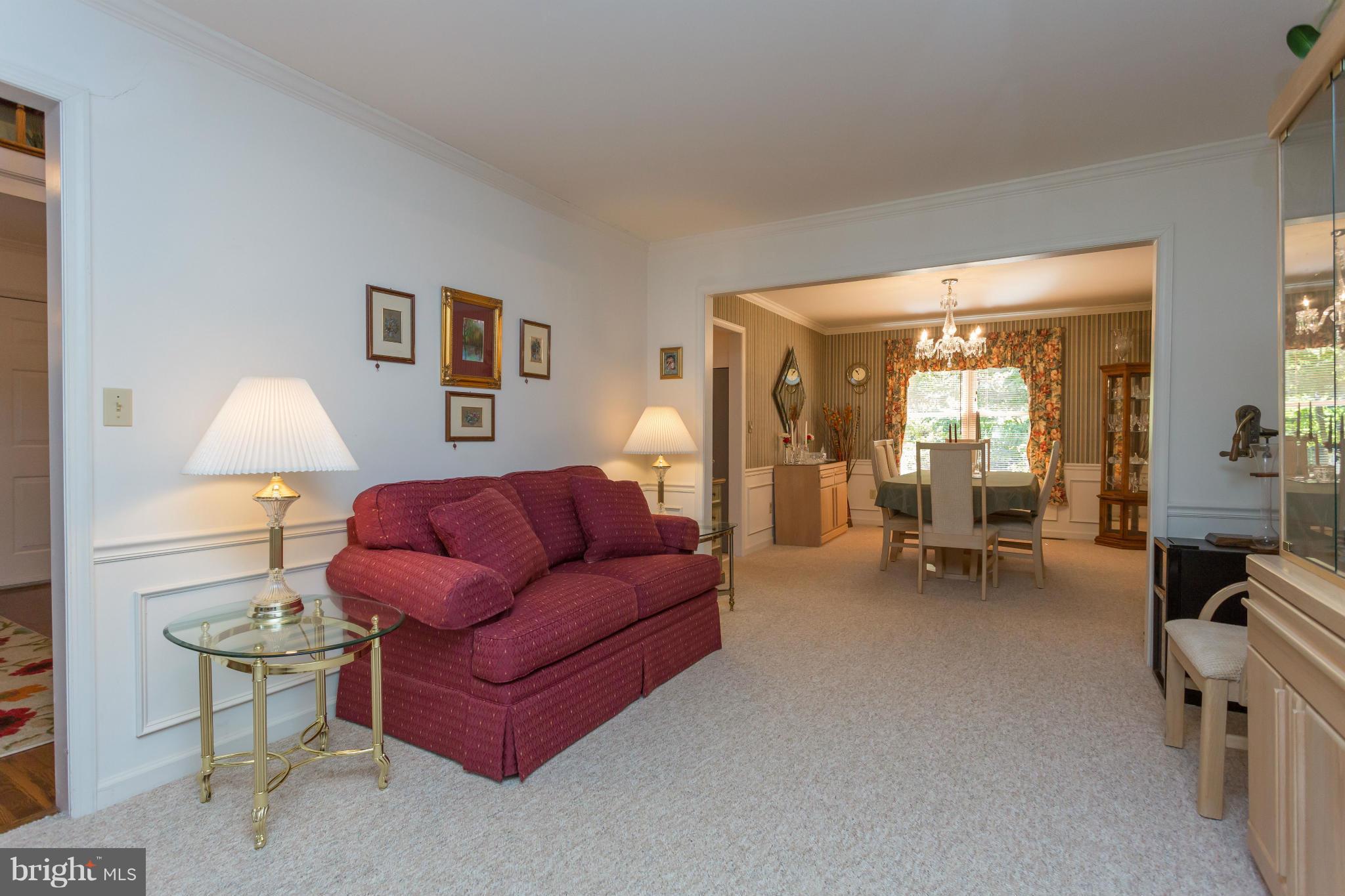 714 Gold Valley Road Locust Grove, VA 22508 - Photo 5 of 30 Spacious Living Room is perfect for guests!