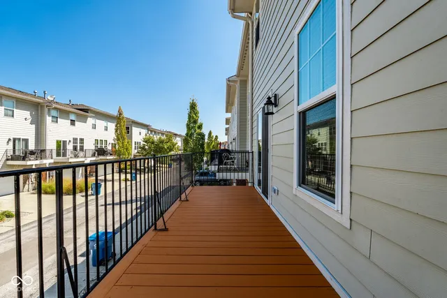 $299,900 | 6304 El Paso Street, Whitestown, IN 46075