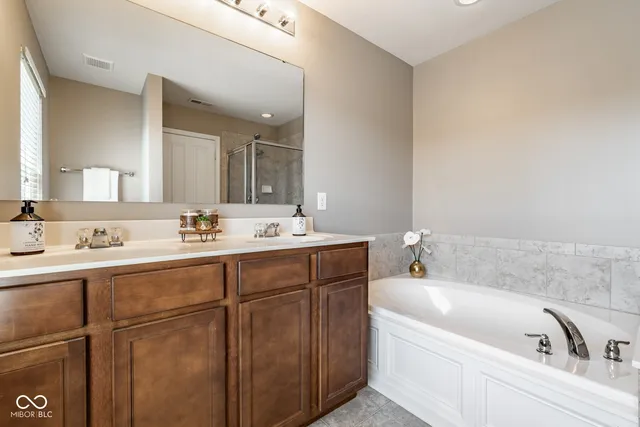 $299,900 | 6304 El Paso Street, Whitestown, IN 46075