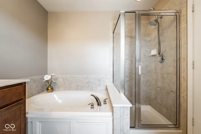 $299,900 | 6304 El Paso Street, Whitestown, IN 46075