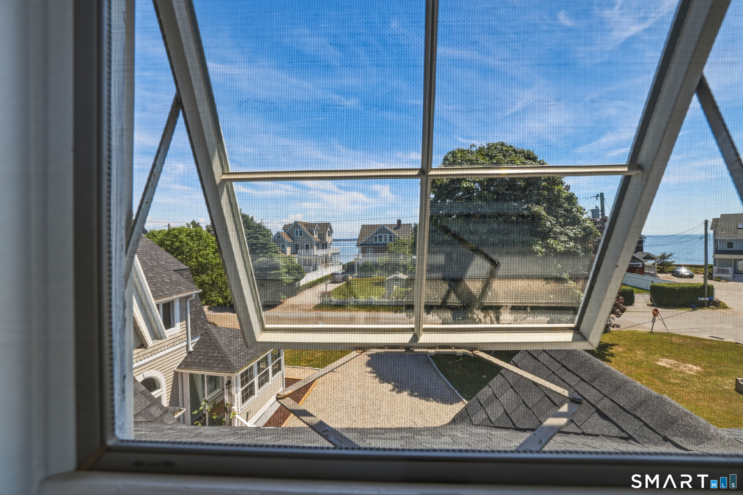 31 Sols Point Road Clinton, CT 06413 - Photo 29 of 40 STUDIO APT ~ upper level|Loft with views.