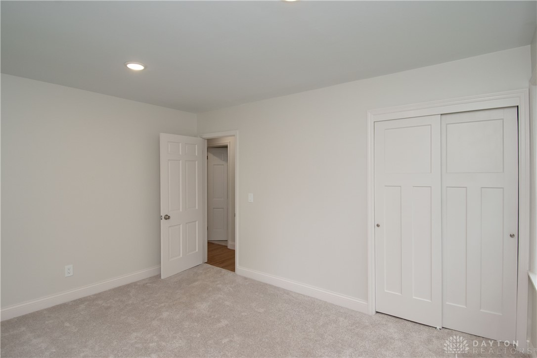 238 Towerview Road Dayton, OH 45429 - Photo 17 of 25