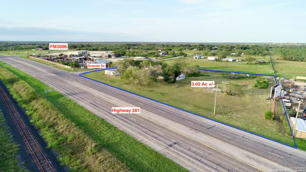 $265,000 | 3768 Highway 281, Pleasanton, TX 78064