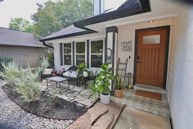 $415,000 | 2106 Bluebonnet Drive, Round Rock, TX 78664