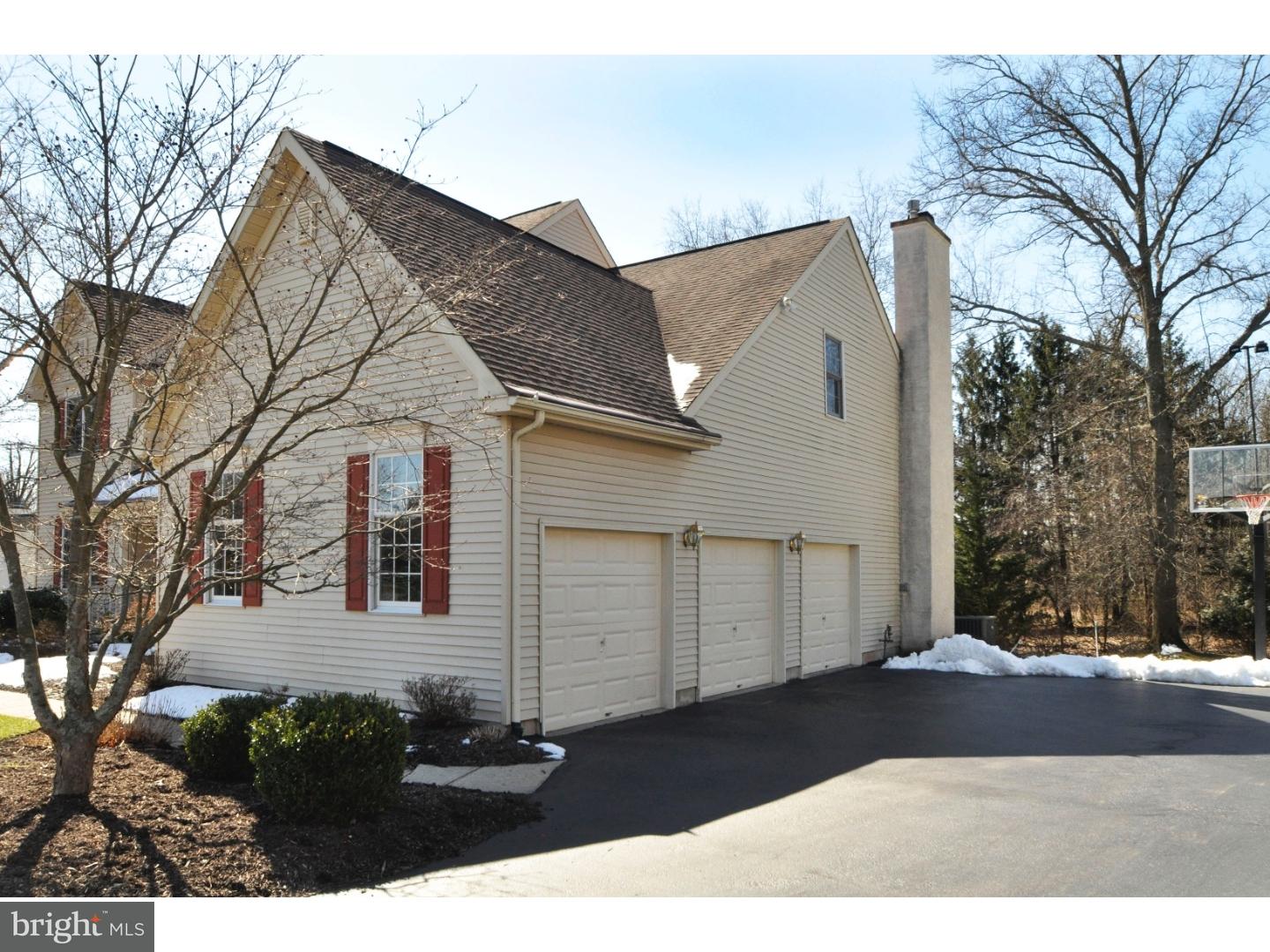 950 Wooded Pond Road Ambler, PA 19002 - Photo 2 of 25 Gallery Image 2