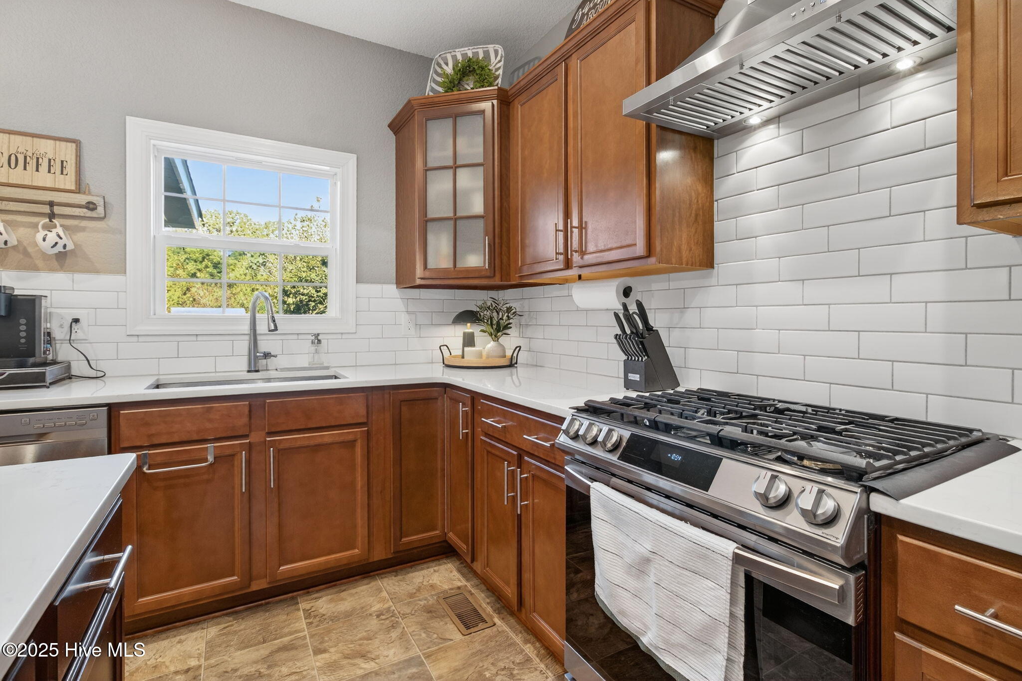 540 Puddin Ridge Road Moyock, NC 27958 - Photo 16 of 40 16-web-or-mls-540-puddin-ridge-rd