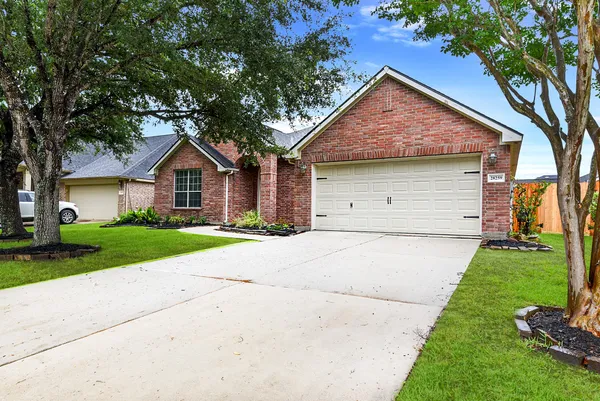 $3,200 | 28259 Daystrom Lane, Katy, TX 77494