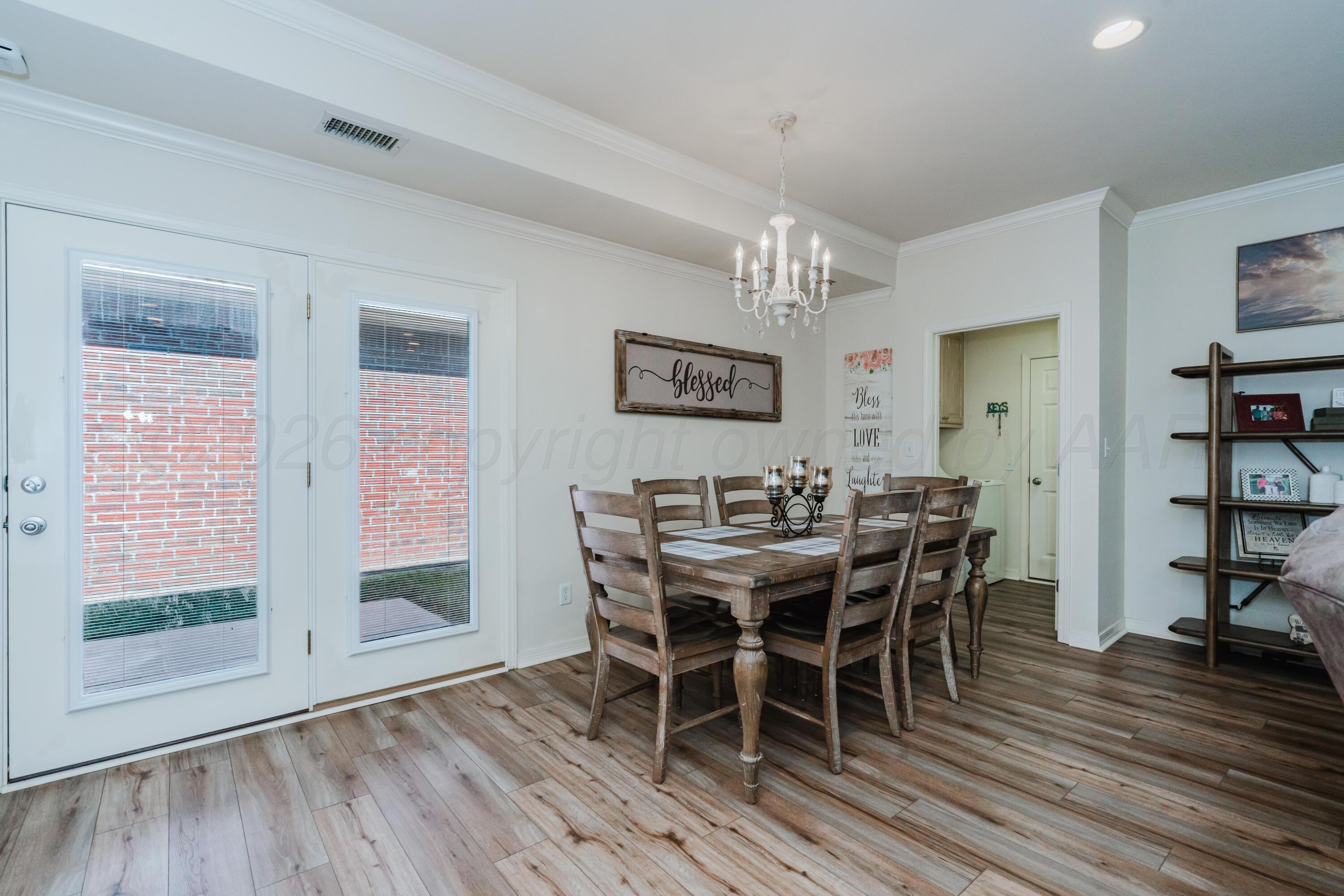 6314 Roadrunner Court Amarillo, TX 79119 - Photo 13 of 36 Dining View 2