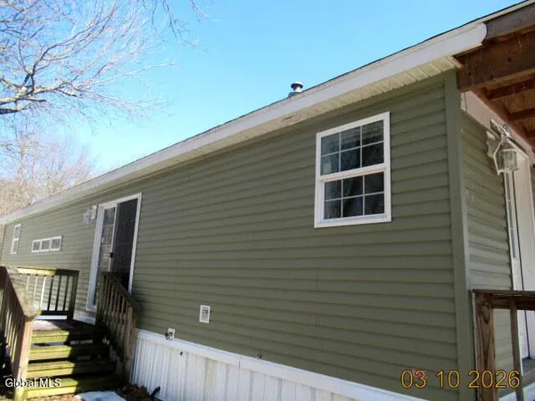 $135,000 | 37 Bunker Hill Road, Cossayuna, NY 12823