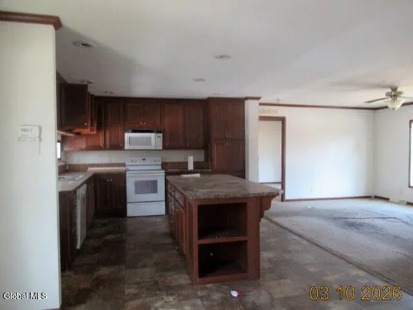 $135,000 | 37 Bunker Hill Road, Cossayuna, NY 12823