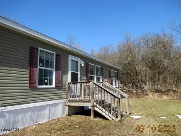 $135,000 | 37 Bunker Hill Road, Cossayuna, NY 12823