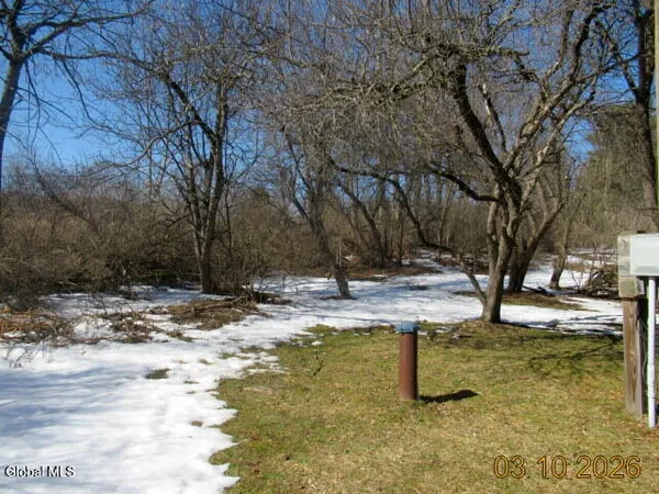 $135,000 | 37 Bunker Hill Road, Cossayuna, NY 12823