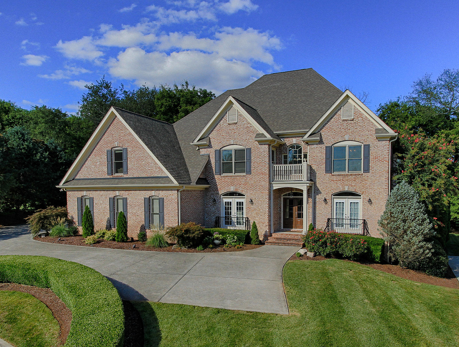 651 Gwinhurst Road Knoxville, TN 37934 - Photo 2 of 26 01-IMG_5887_HDR (1)
