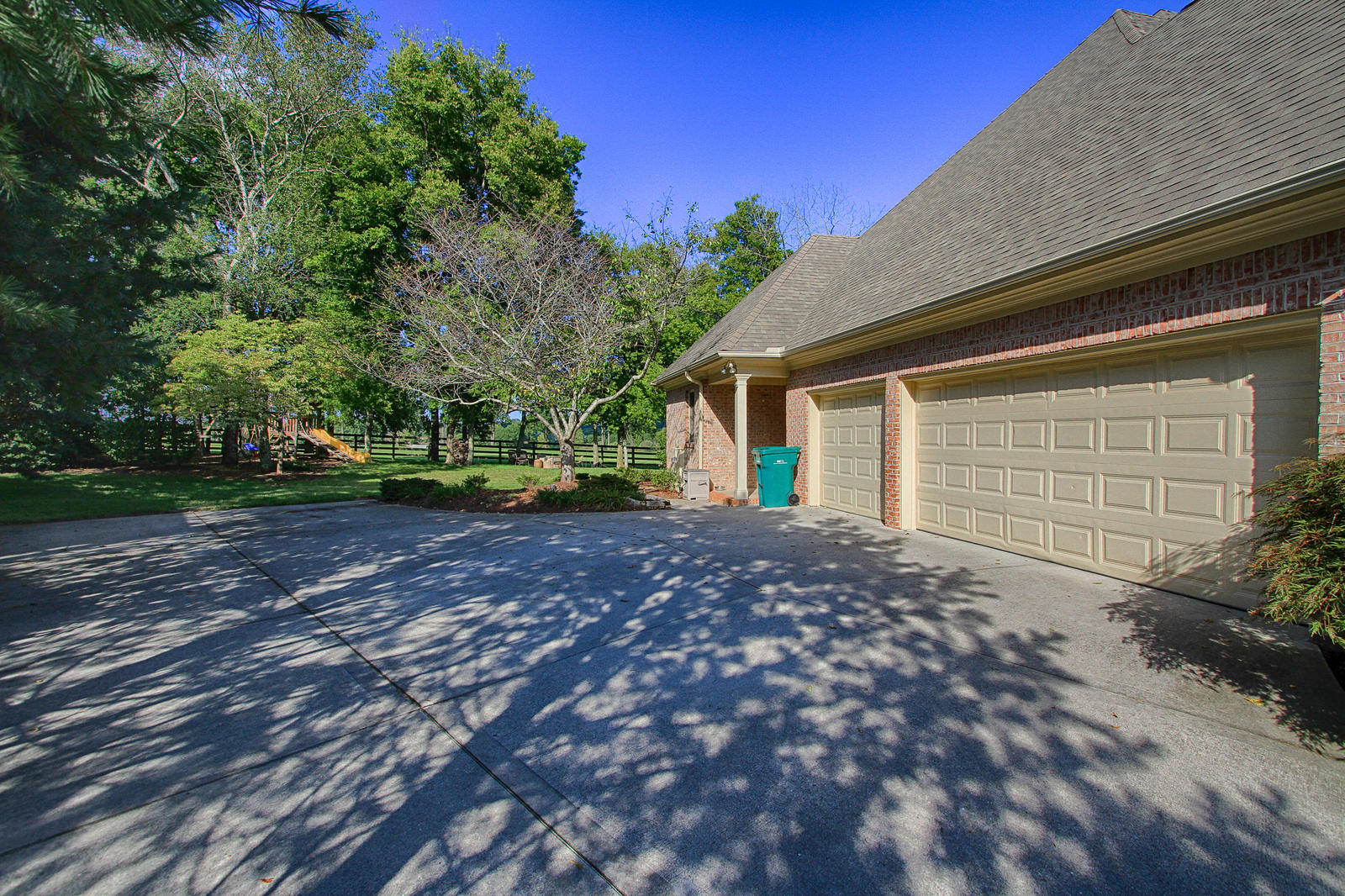 651 Gwinhurst Road Knoxville, TN 37934 - Photo 4 of 26 02-IMG_5890_HDR